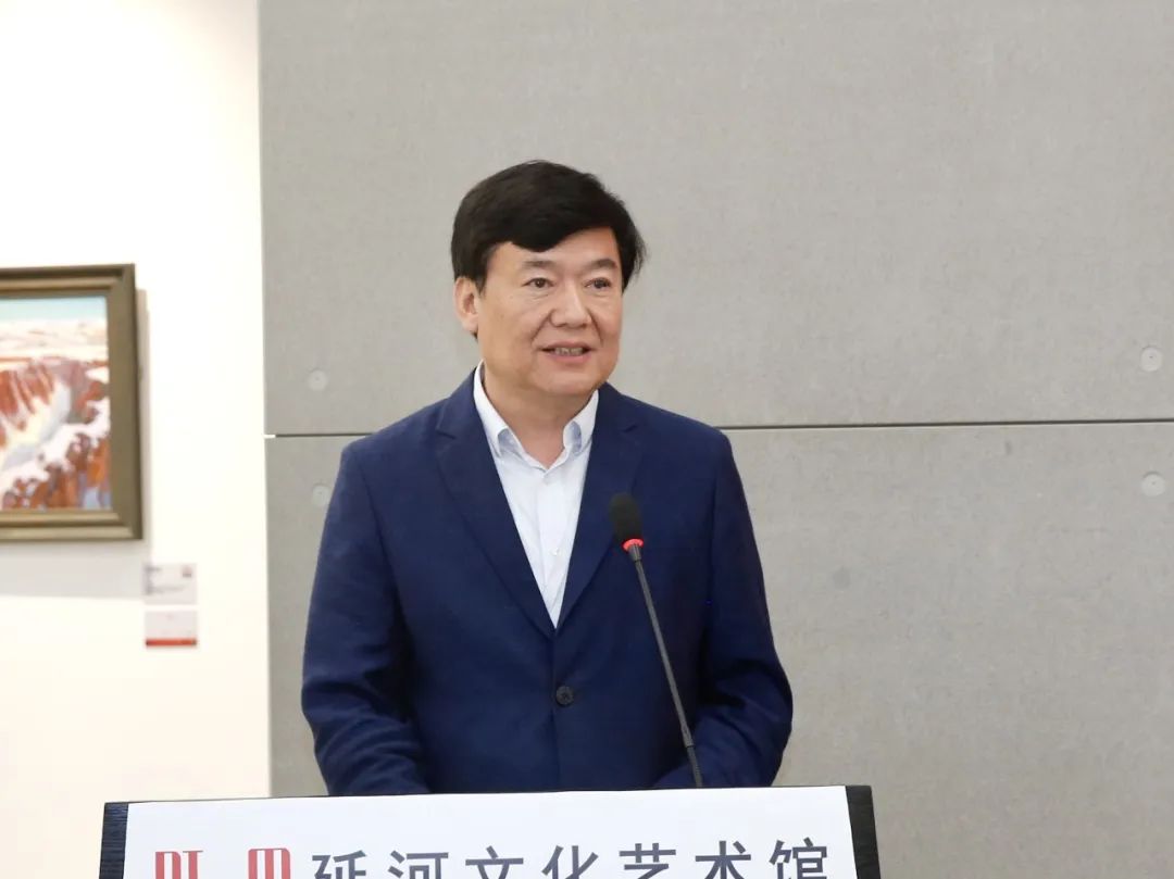 高洪.jpg